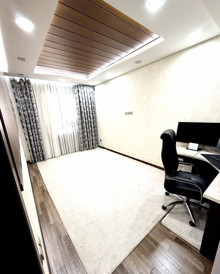 Продаётся 4-комн. квартира, 150 м² · Мирабад — фото 4