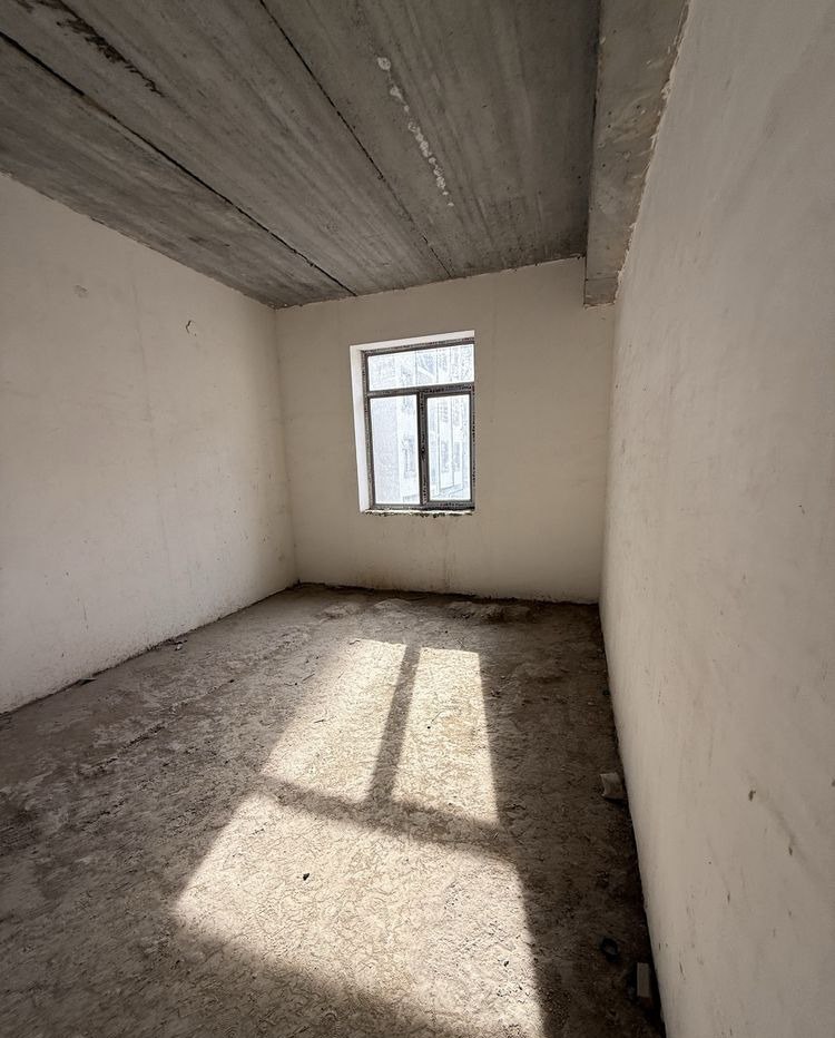 Sotiladi 4 xonali xonadon, 94 m² · Olmazor — surat 10