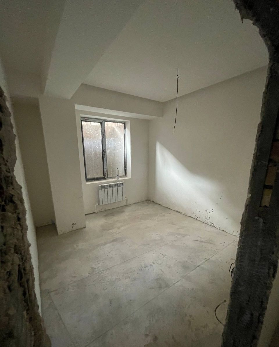 Sotiladi 3 xonali xonadon, 80 m² · Uchtepa — surat 1