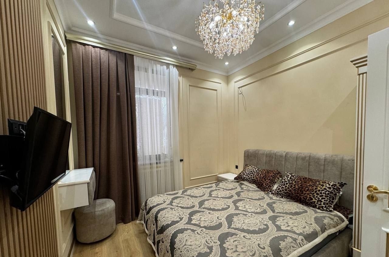 Sotiladi 2 xonali xonadon, 88 m² · Yakkasaroy — surat 6