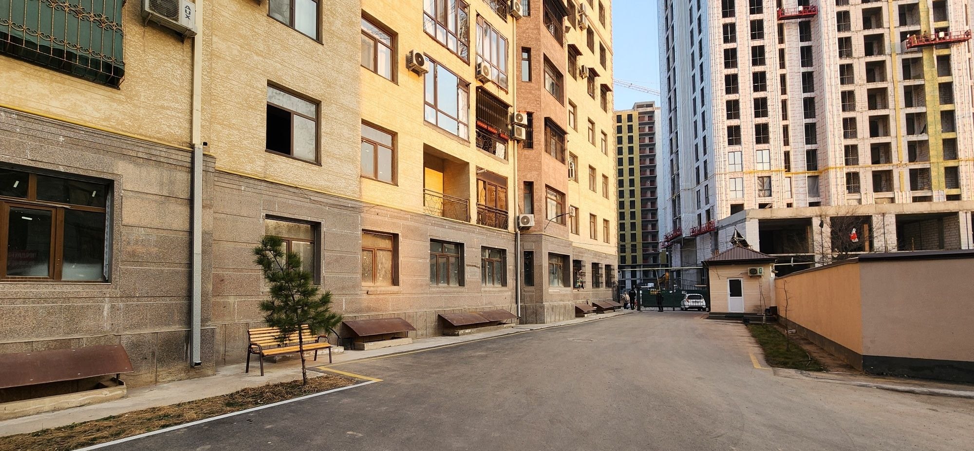 Продаётся 3-комн. квартира, 141 м² · Яккасарай — фото 7
