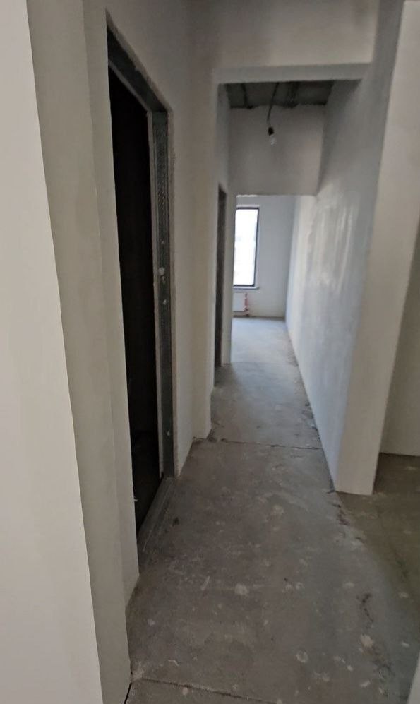 Sotiladi 3 xonali xonadon, 76 m² · Oz Makon · Mirobod — surat 1
