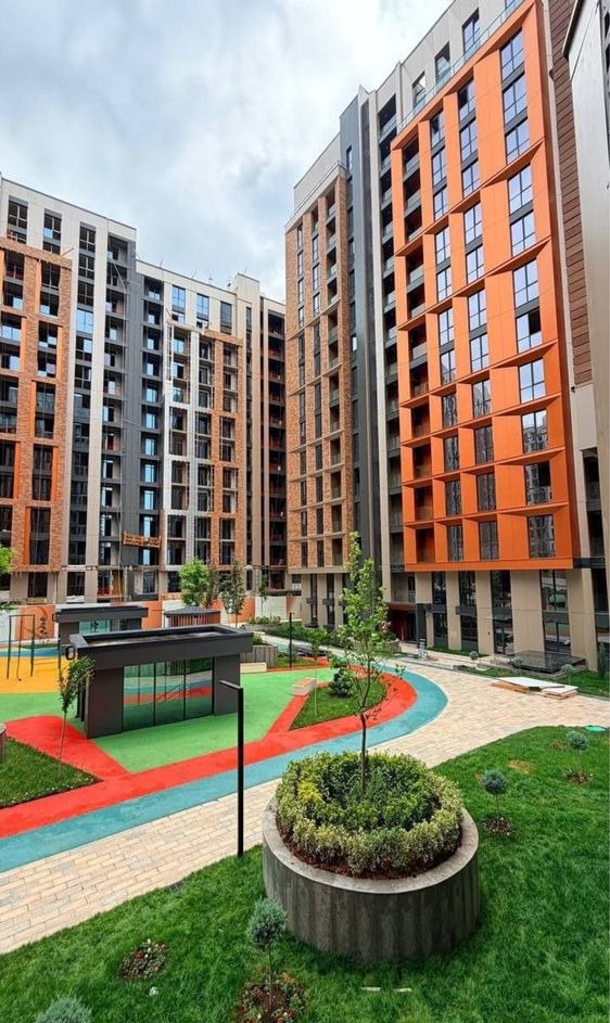 Sotiladi 4 xonali xonadon, 106 m² · Regnum Plaza · Mirzo Ulug‘bek — surat 1