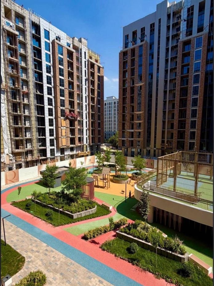 For sale 2-room apartment, 52.7 m² · Regnum Plaza · Mirzo-Ulugbek — photo 1