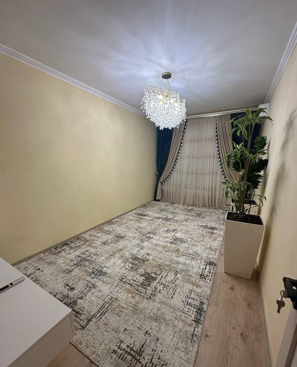 Sotiladi 4 xonali xonadon, 92 m² · Almazarcity · Olmazor — surat 2