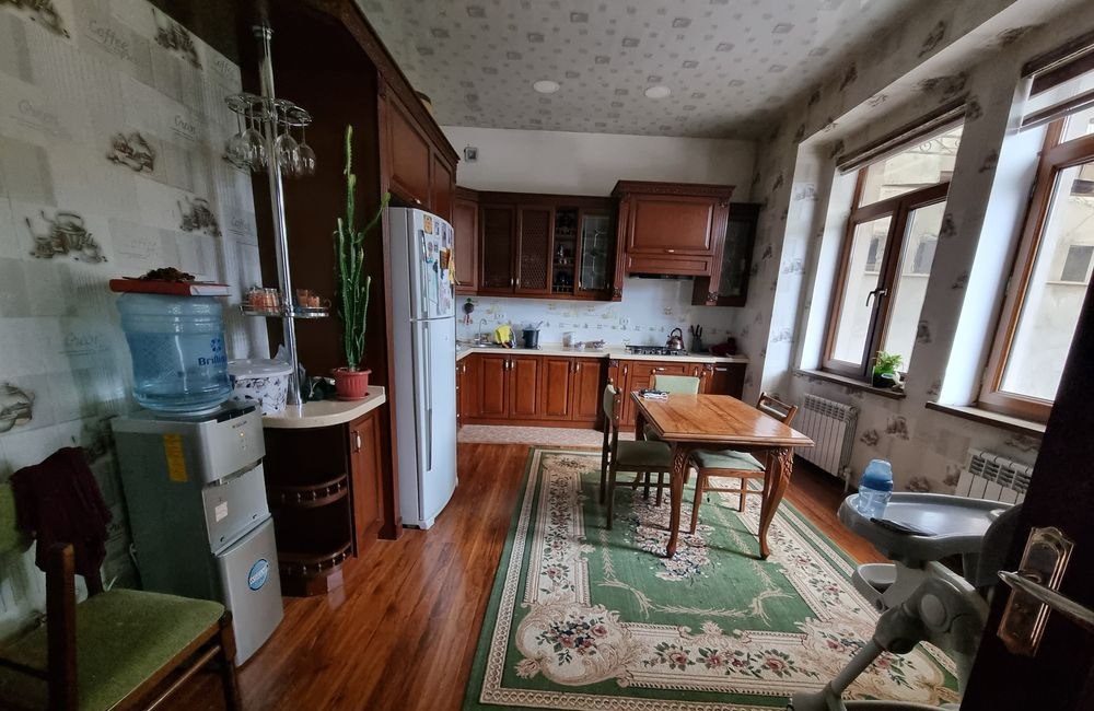 For sale 10-room house, 300 m² · Yunusabad — photo 7