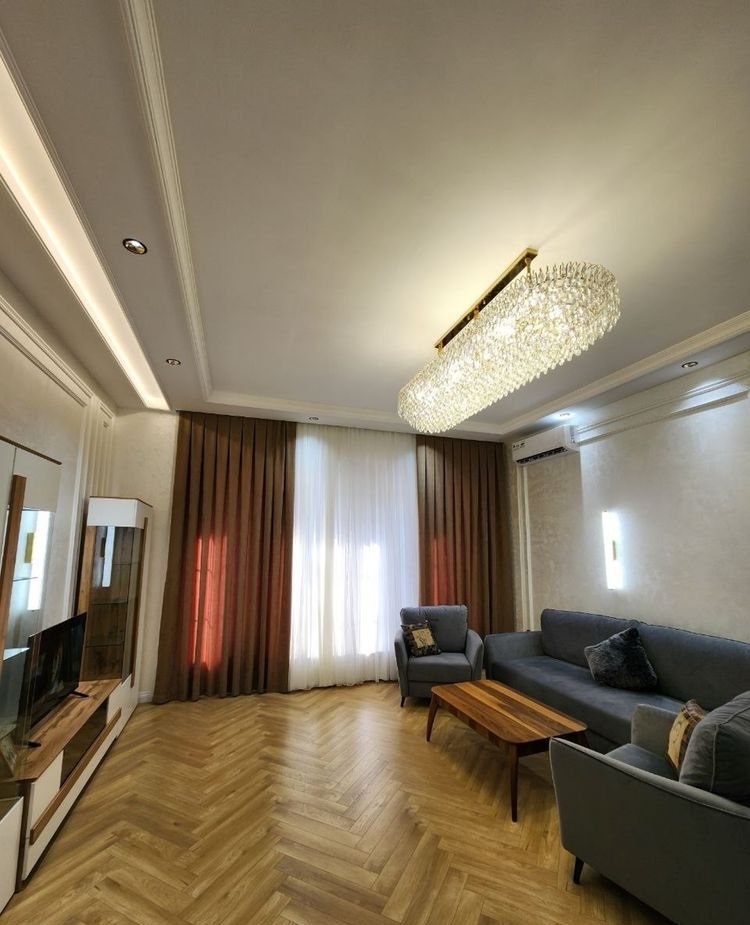 Продаётся 6-комн. дом, 280 м² · Яккасарай — фото 1
