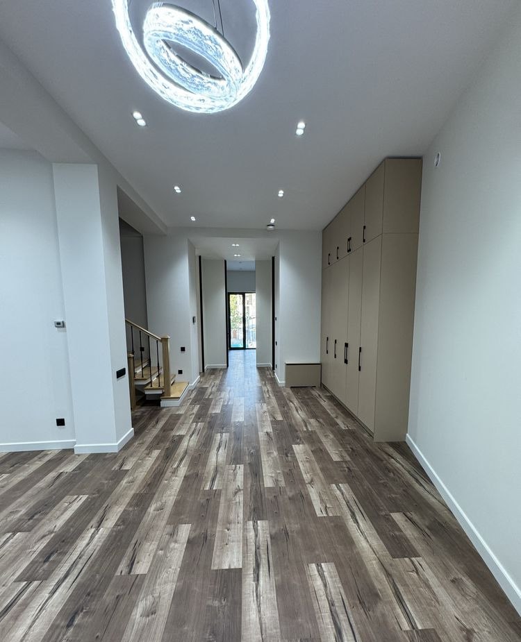 Sotiladi 7 xonali hovli, 480 m² · Mirzo Ulug‘bek — surat 8