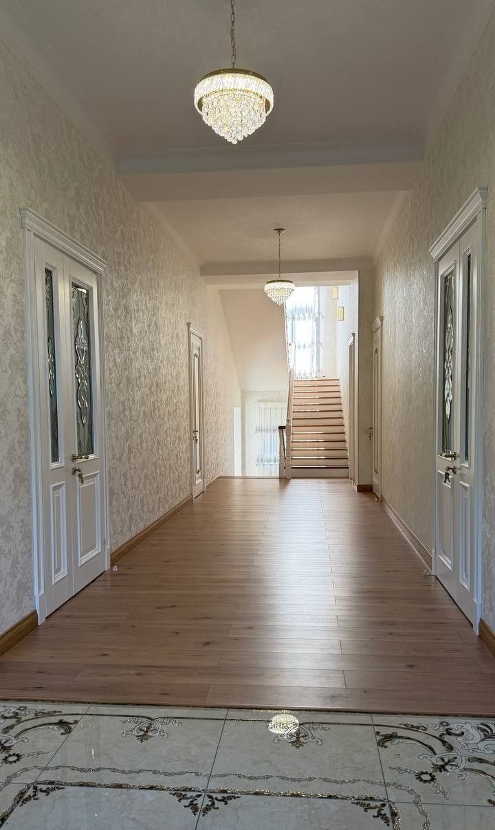 For sale 7-room house, 373.91 m² · Mirzo-Ulugbek — photo 1