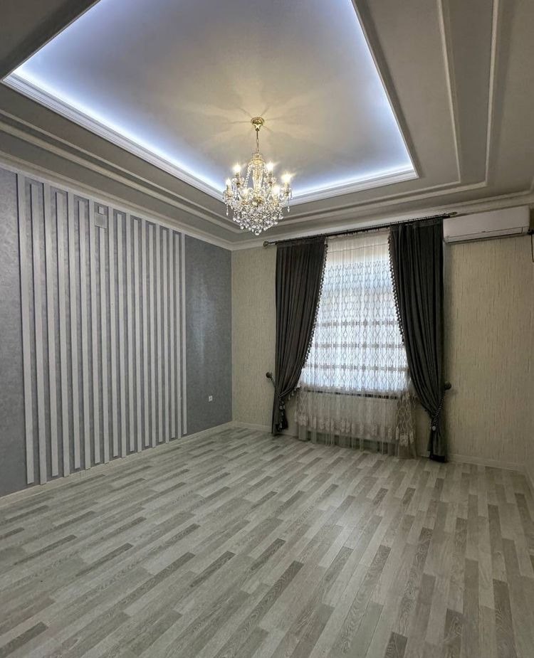 For sale 14-room house, 720 m² · Almazar — photo 9