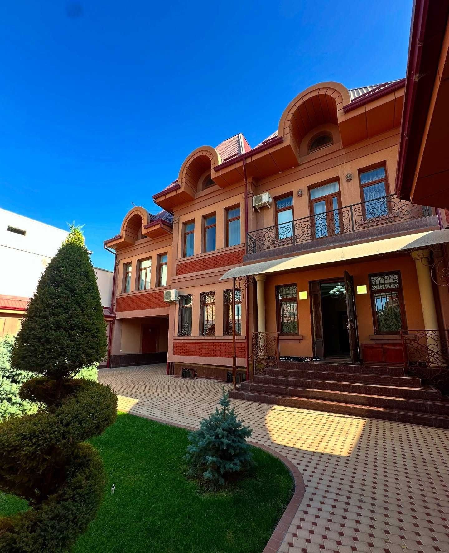 Sotiladi 7 xonali hovli, 600 m² · Mirzo Ulug‘bek — surat 2
