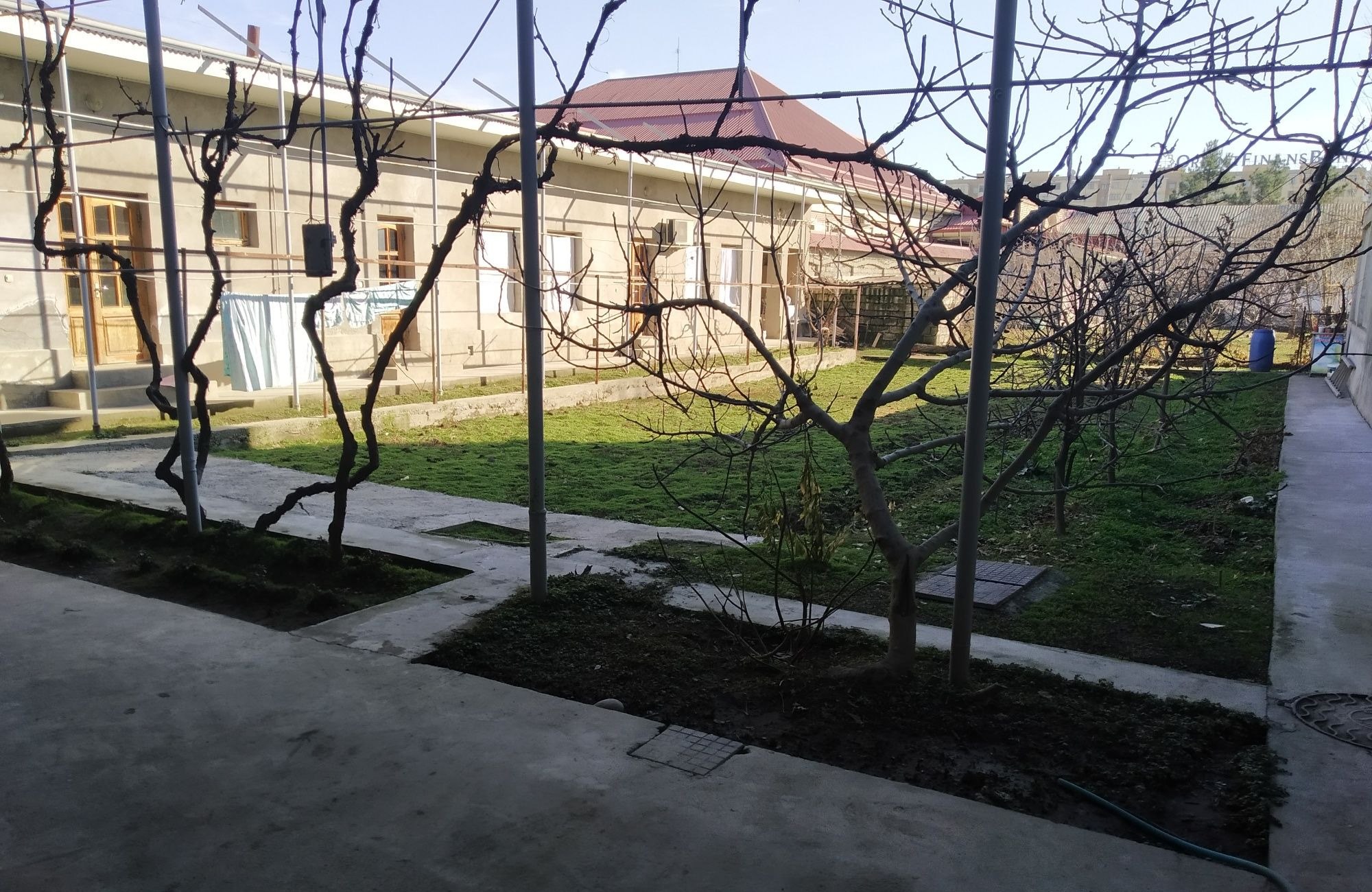 Sotiladi 7 xonali hovli, 280 m² · Yashnobod — surat 2