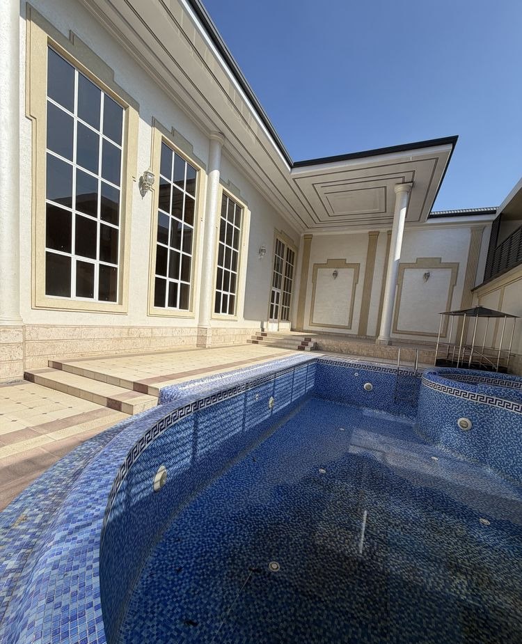 For sale 6-room house · Almazar — photo 4