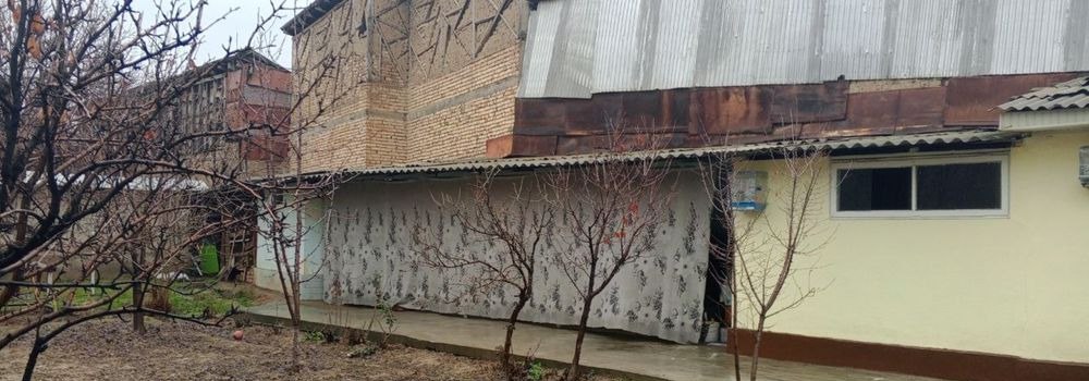 For sale 8-room house · Almazar — photo 4