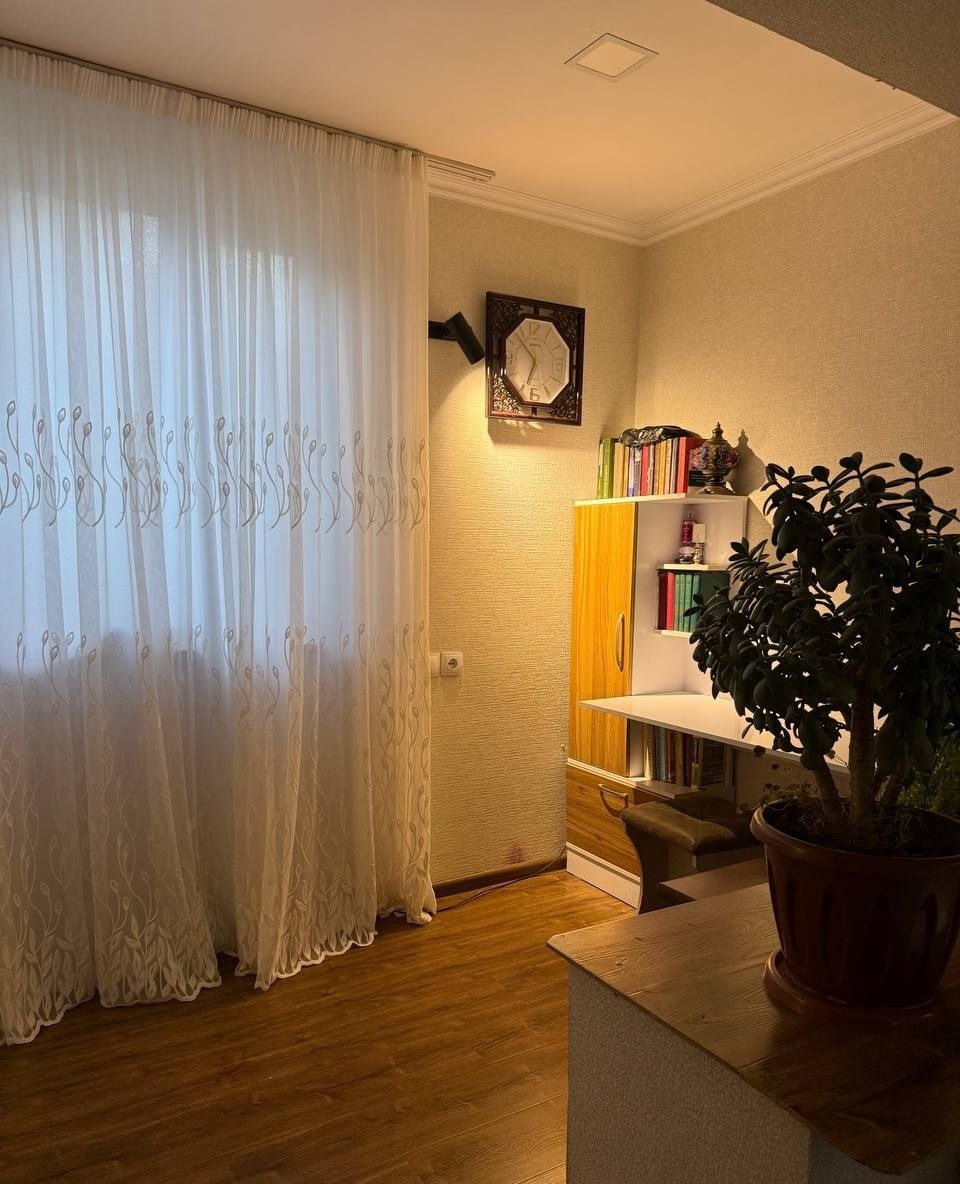 For sale 2-room apartment, 49 m² · Yakkasaray — photo 4