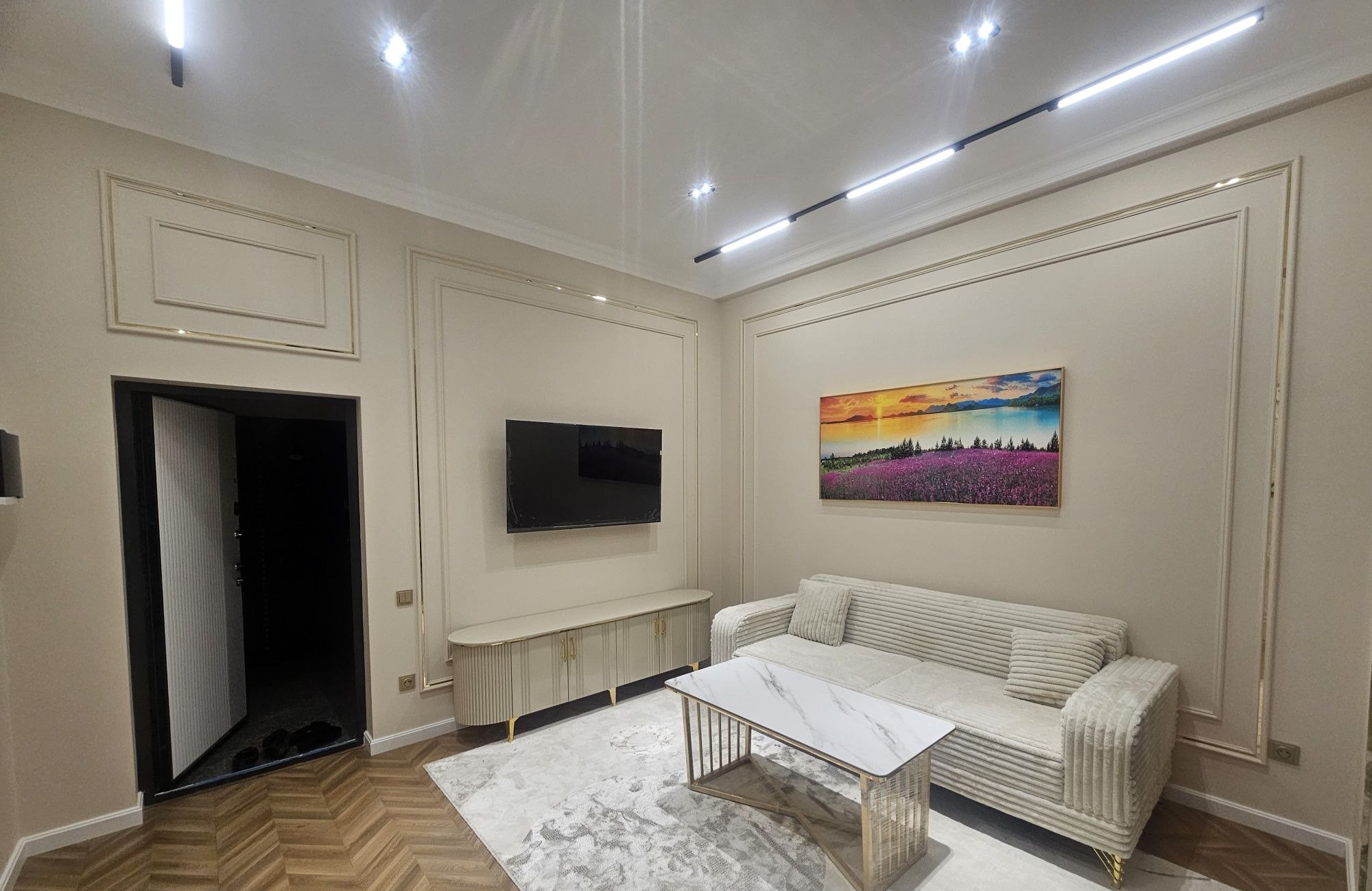 For sale 2-room apartment, 52 m² · Yakkasaray — photo 2