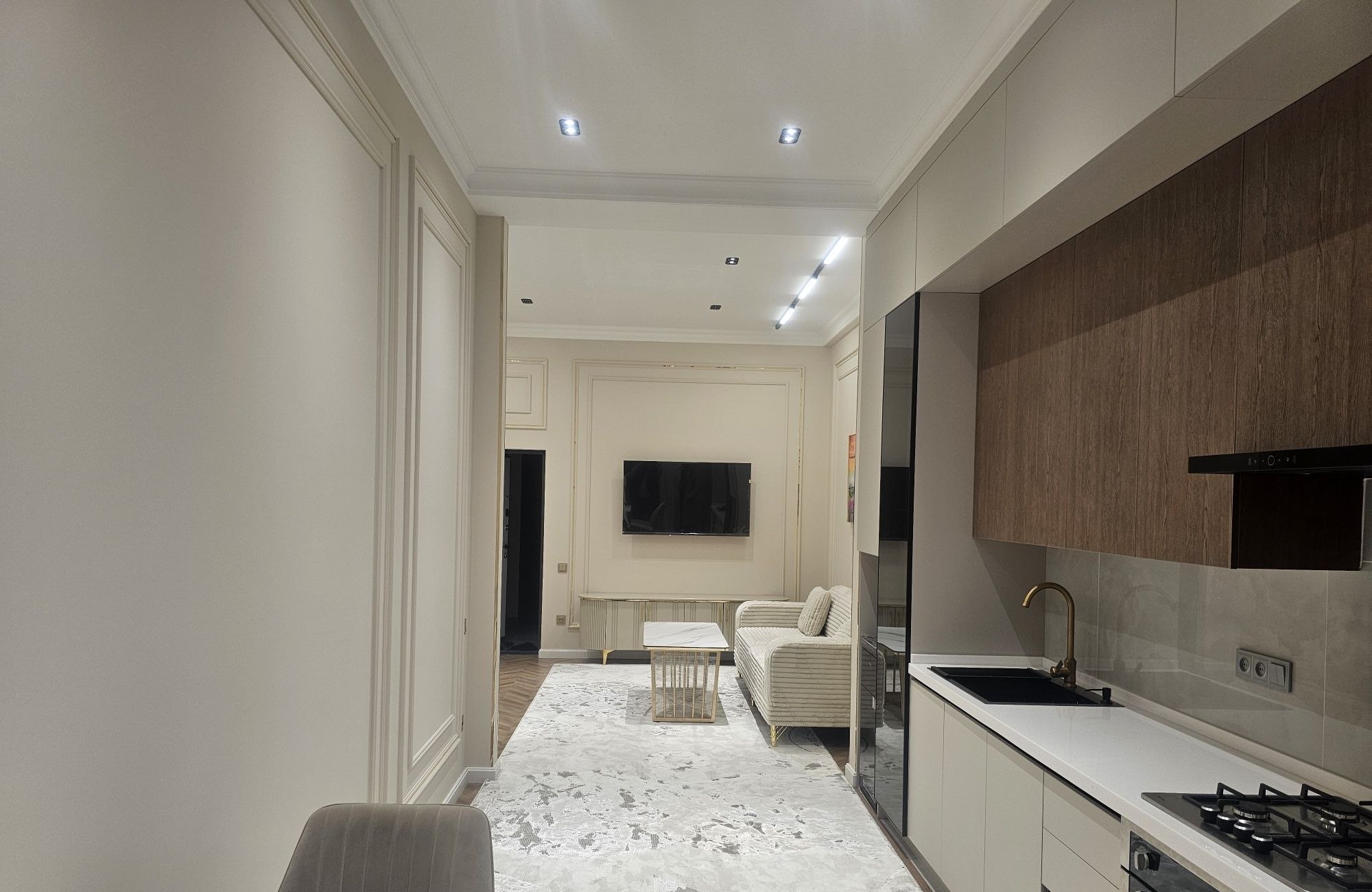 For sale 2-room apartment, 52 m² · Yakkasaray — photo 4