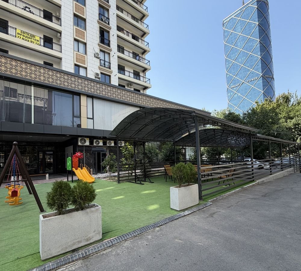 Продаётся 3-комн. квартира, 131 м² · ЖК Enone · Яккасарай — фото 1