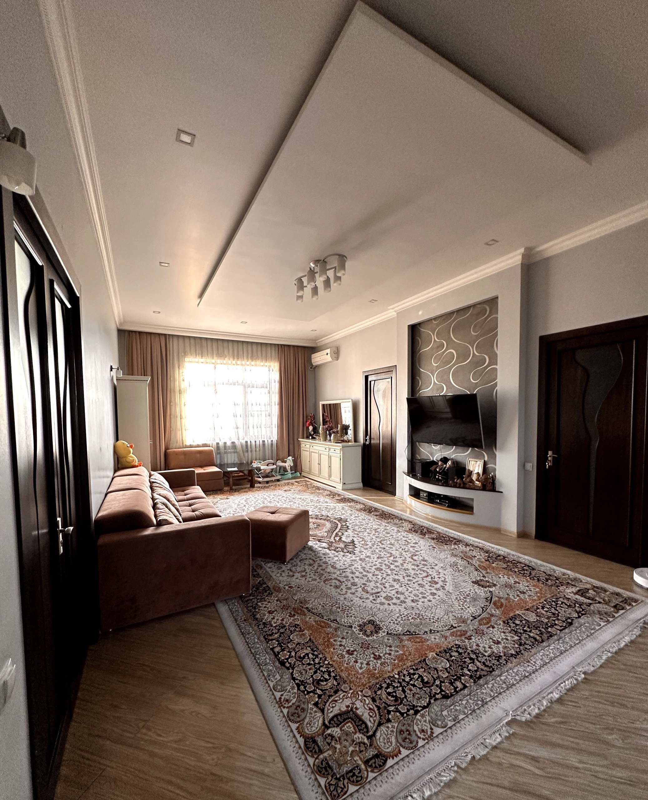Sotiladi 5 xonali xonadon, 180 m² · Gabus · Mirobod — surat 1