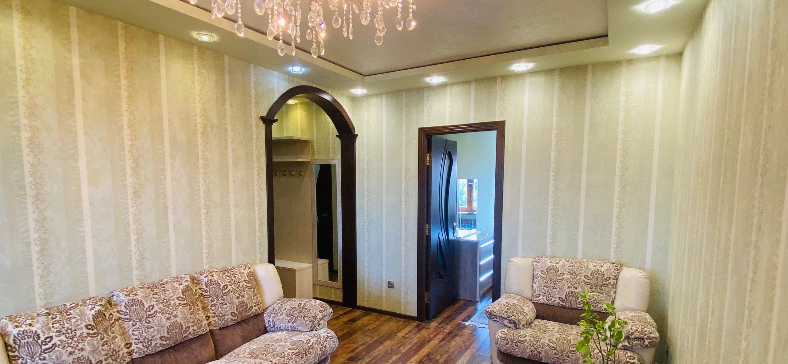 For sale 2-room apartment, 52 m² · Shaykhantakhur — photo 1