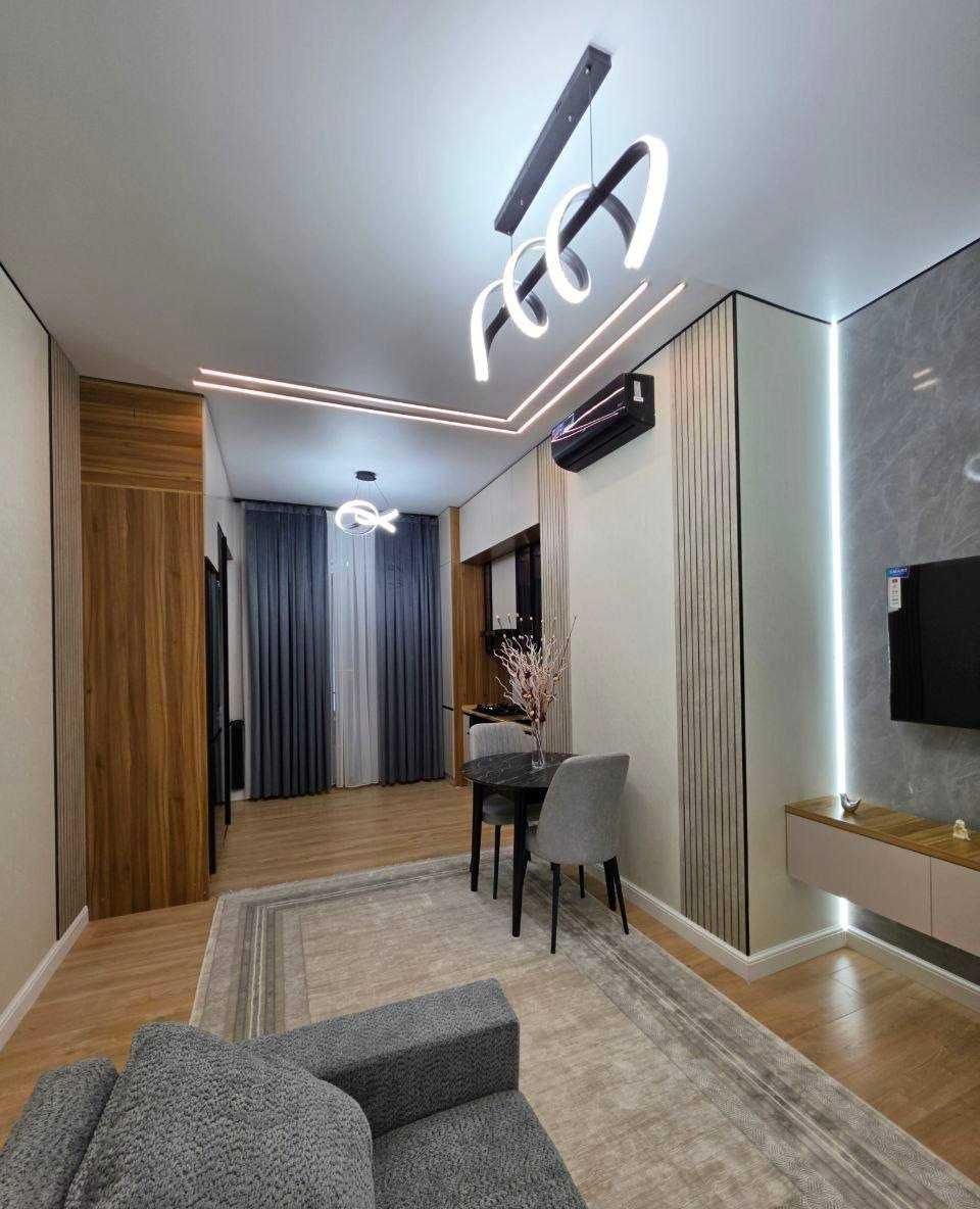 Sotiladi 2 xonali xonadon, 44 m² · Oz Mahal · Mirzo Ulug‘bek — surat 1