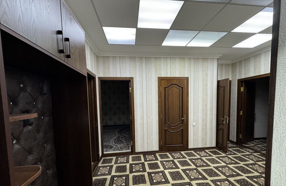 For sale 3-room apartment, 100 m² · Shaykhantakhur — photo 1