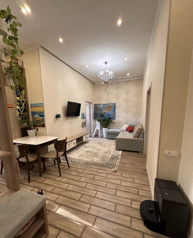 Sotiladi 3 xonali xonadon, 63 m² · Mirzo Ulug‘bek — surat 1