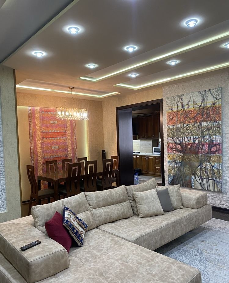 Sotiladi 4 xonali xonadon, 150 m² · Mirzo Ulug‘bek — surat 2