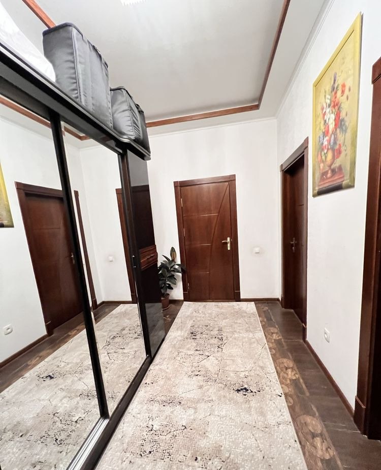 Sotiladi 3 xonali xonadon, 100 m² · Yunusobod — surat 3