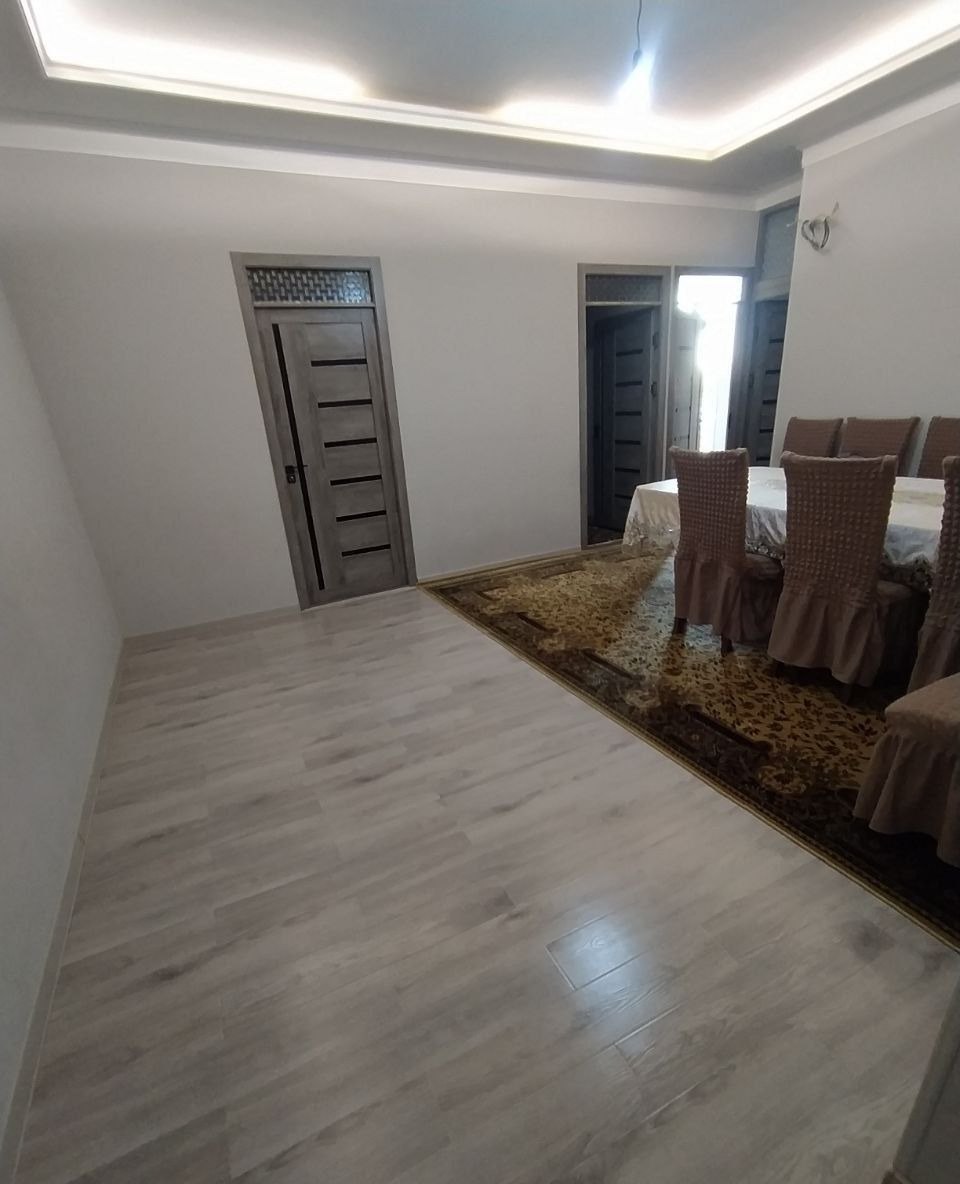 Sotiladi 3 xonali xonadon, 70 m² · Bauraum · Olmazor — surat 3