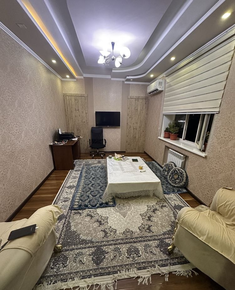 Sotiladi 4 xonali xonadon, 118 m² · Yashnobod — surat 5