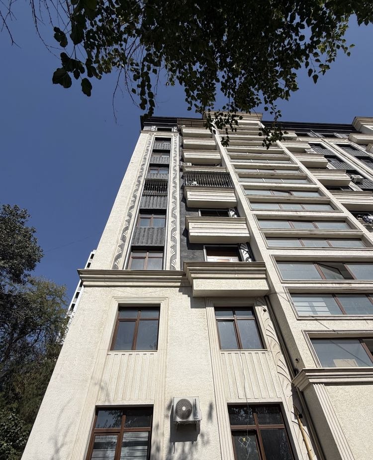 For sale 2-room apartment, 44 m² · Almazar — photo 1