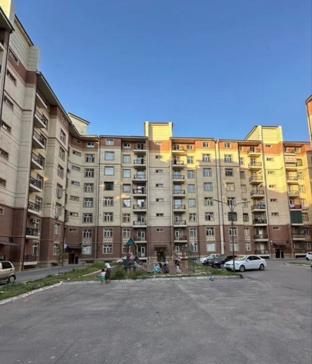 Продаётся 3-комн. квартира, 90 м² · ЖК Izzat · Яшнабад — фото 1