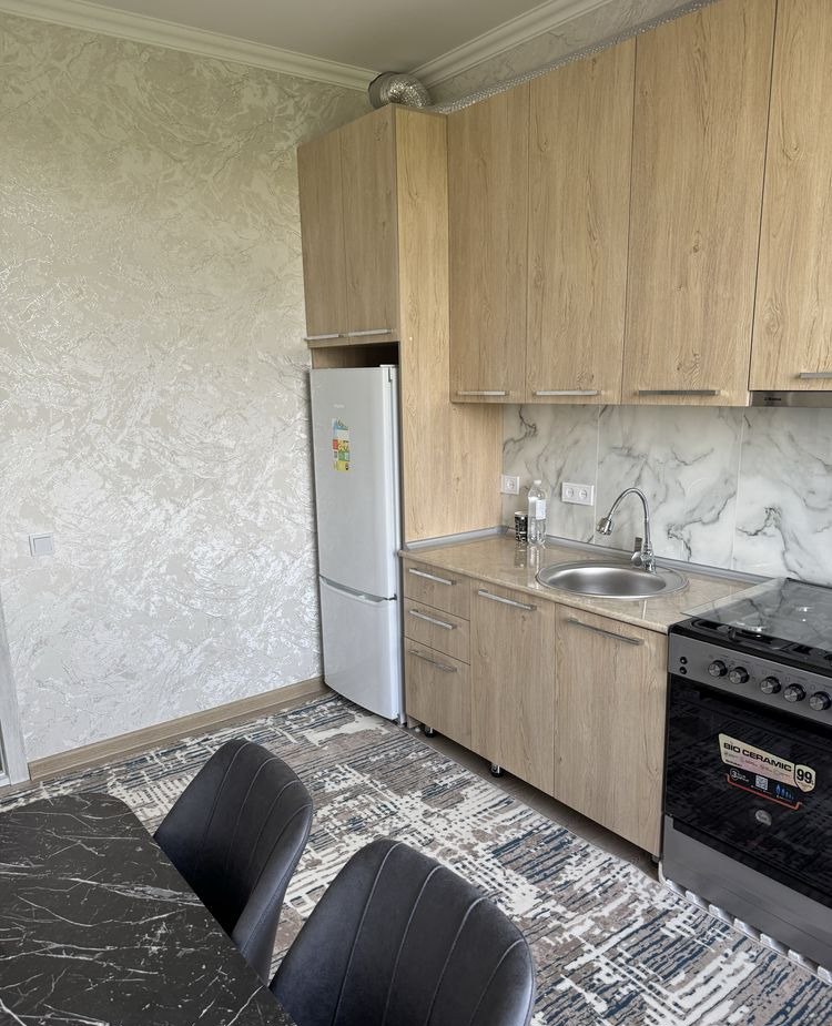 For sale 4-room apartment, 90 m² · Yashnabad — photo 2