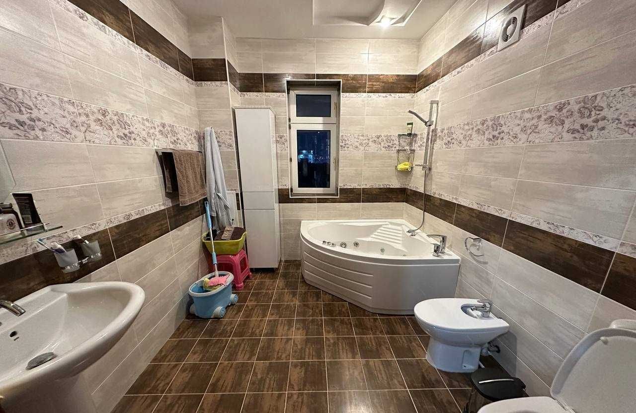 Сдаётся 6-комн. квартира, 300 м² · ЖК Gabus · Мирабад — фото 8