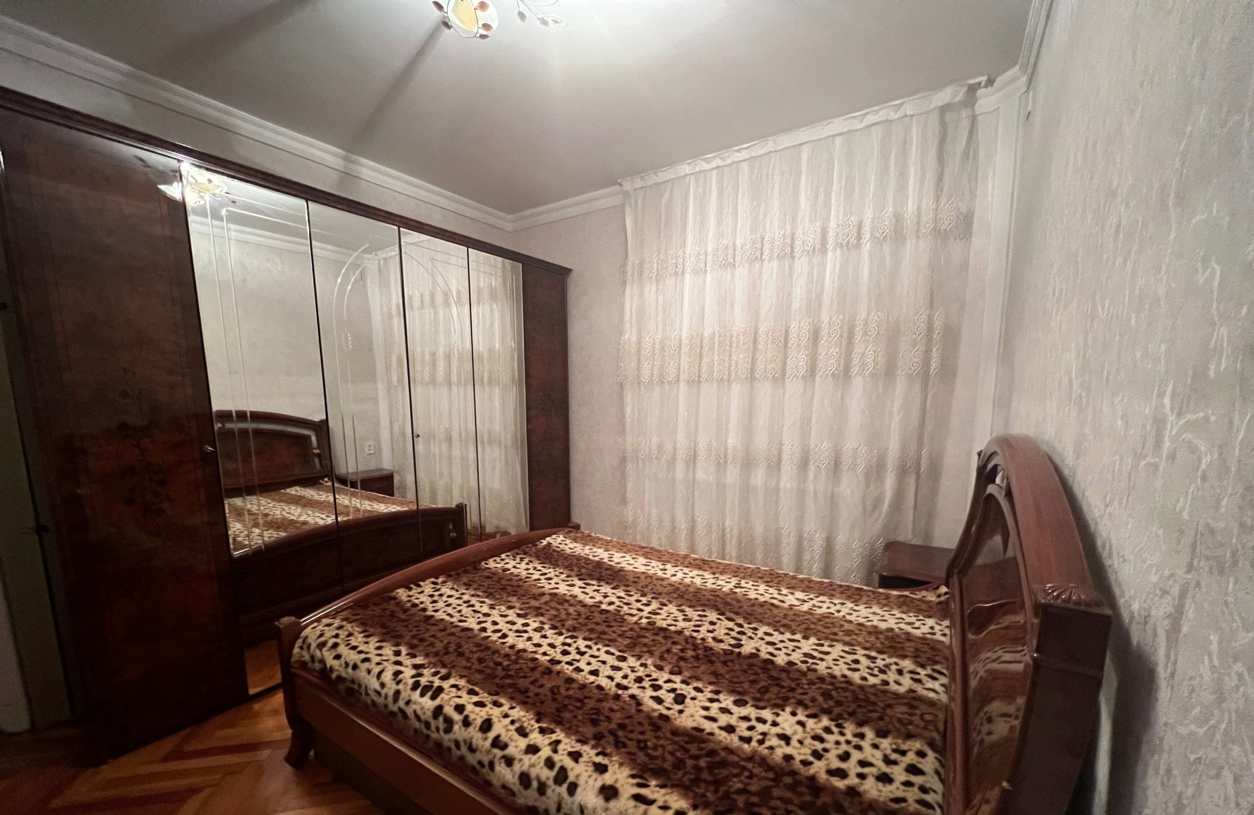 For rent 3-room apartment, 90 m² · Mirabad — photo 8