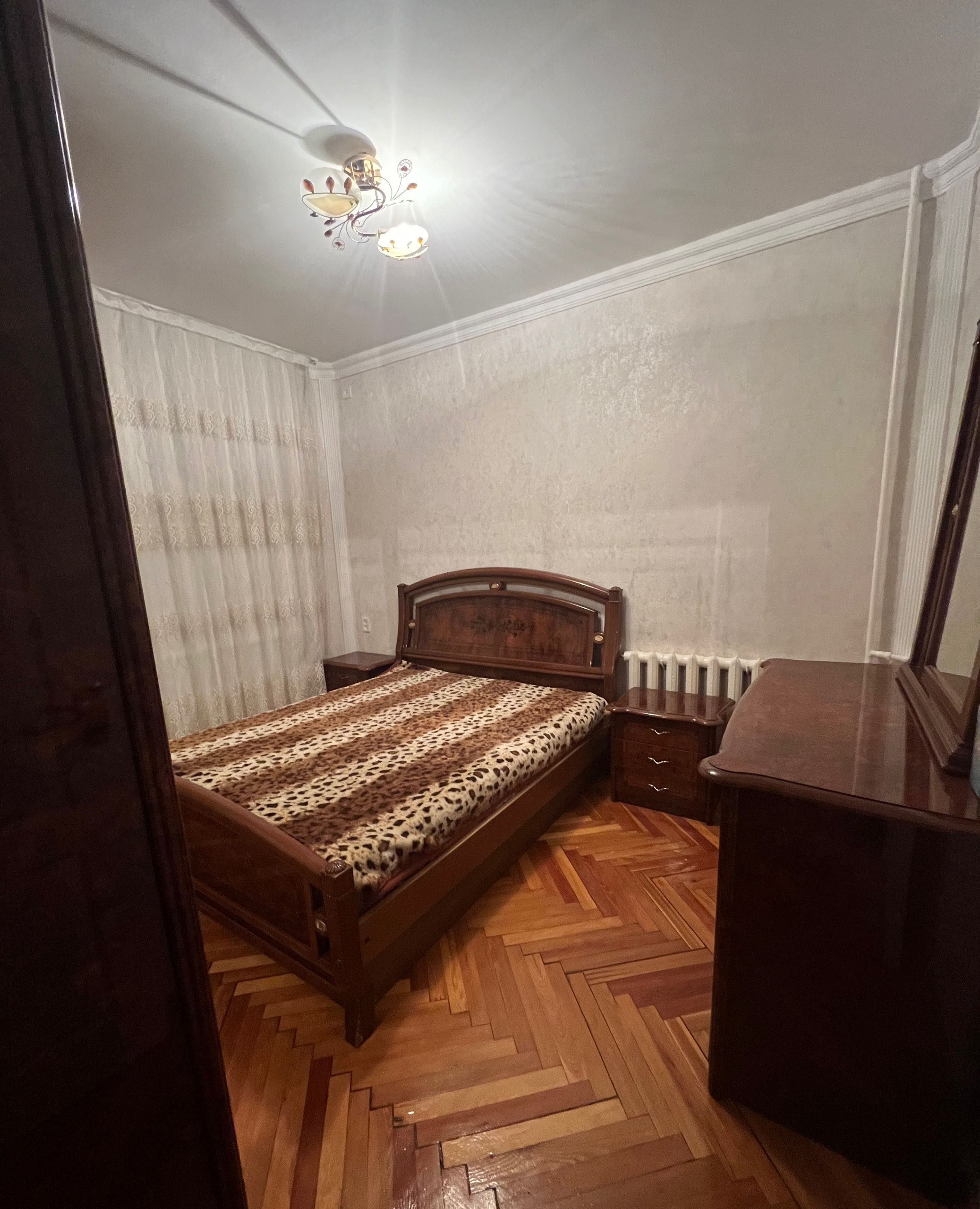 For rent 3-room apartment, 90 m² · Mirabad — photo 9