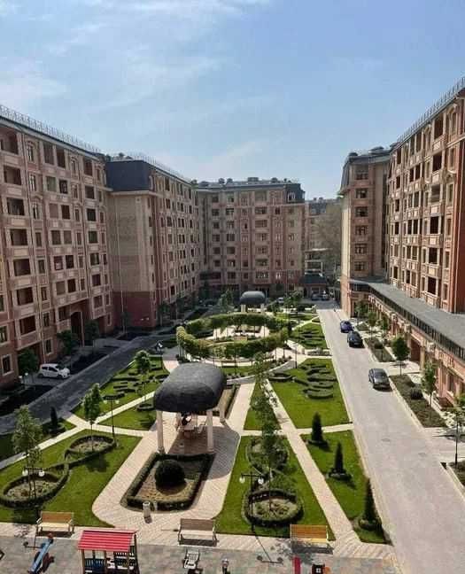 Сдаётся 3-комн. квартира, 93 м² · ЖК Parisien · Яккасарай — фото 2