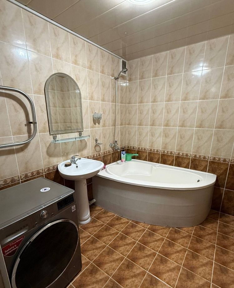 Сдаётся 5-комн. квартира, 114 м² · Мирабад — фото 4