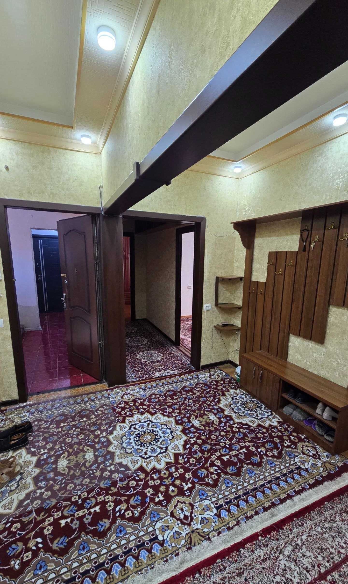 Сдаётся 3-комн. квартира, 100 м² · Мирабад — фото 2