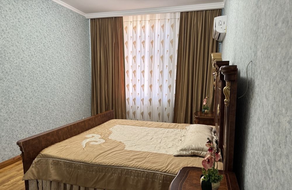 Ijaraga 3 xonali xonadon, 128 m² · Mirobod — surat 1