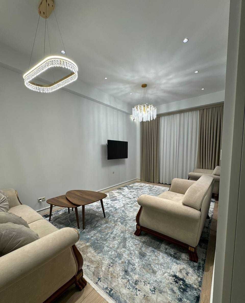 For rent 3-room apartment, 90 m² · Mirabad — photo 1