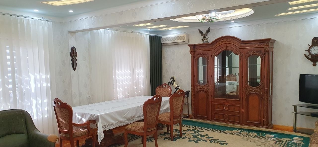 For rent 5-room apartment, 120 m² · Mirzo-Ulugbek — photo 1