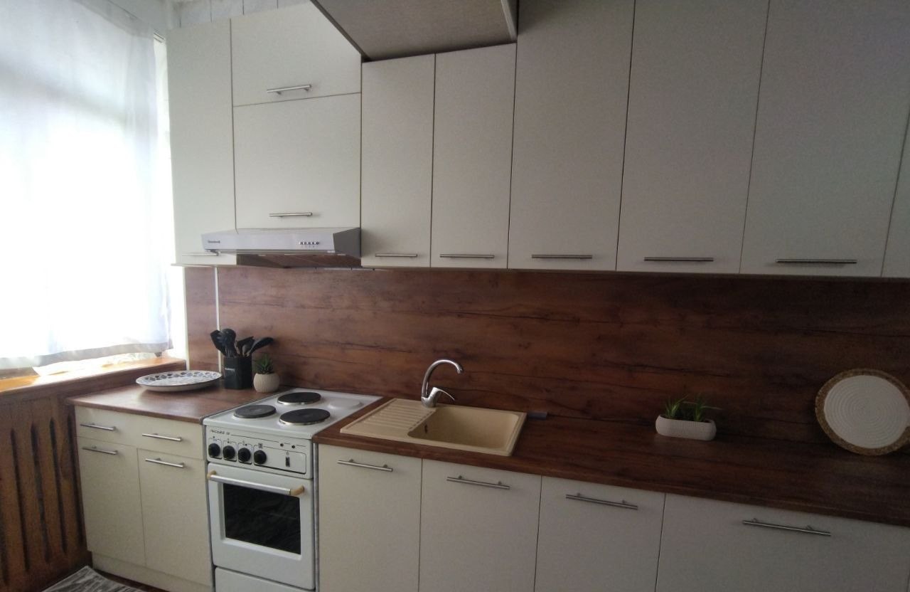 For rent 3-room apartment, 100 m² · Mirzo-Ulugbek — photo 2