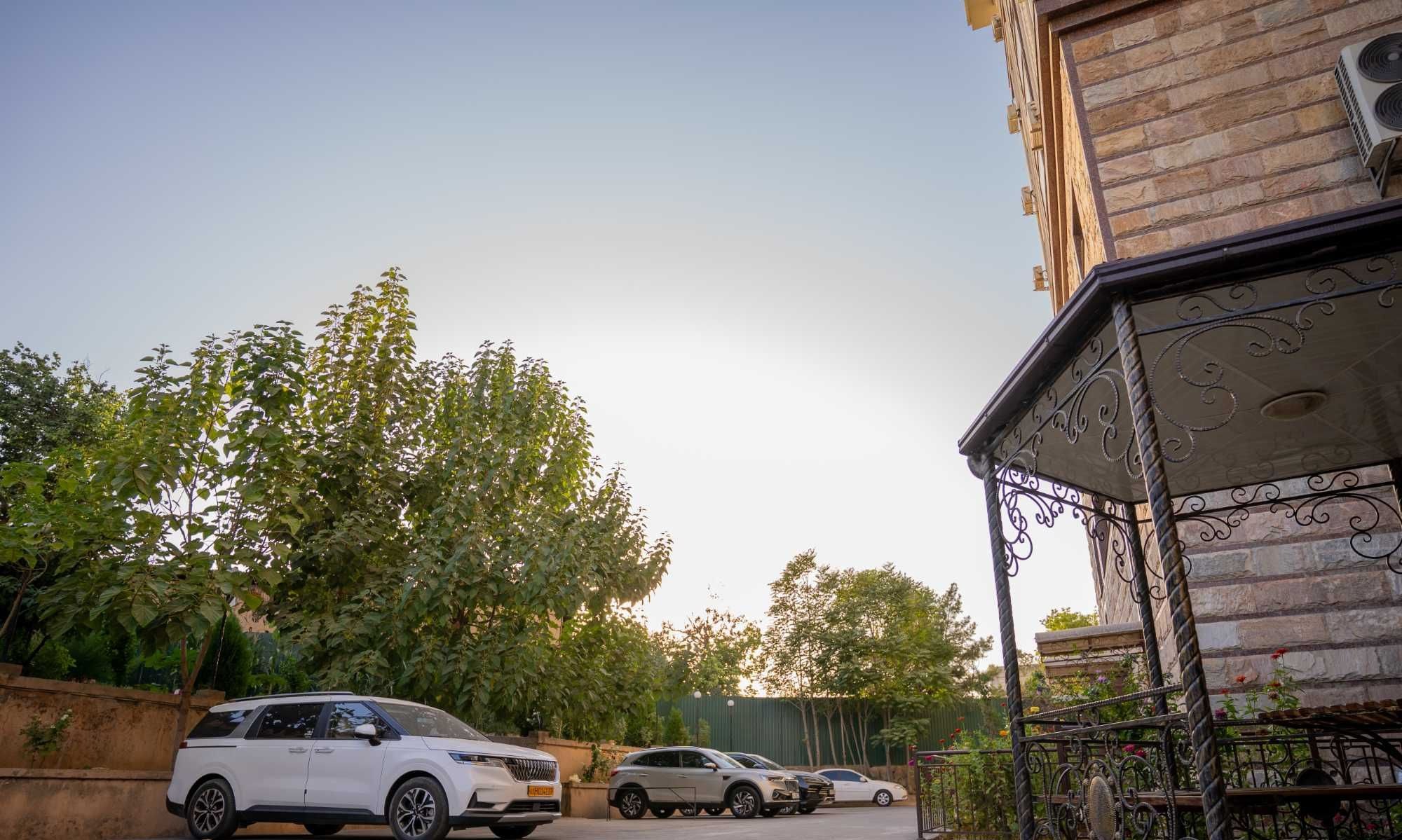 Сдаётся 5-комн. квартира, 140 м² · Шайхантахур — фото 10