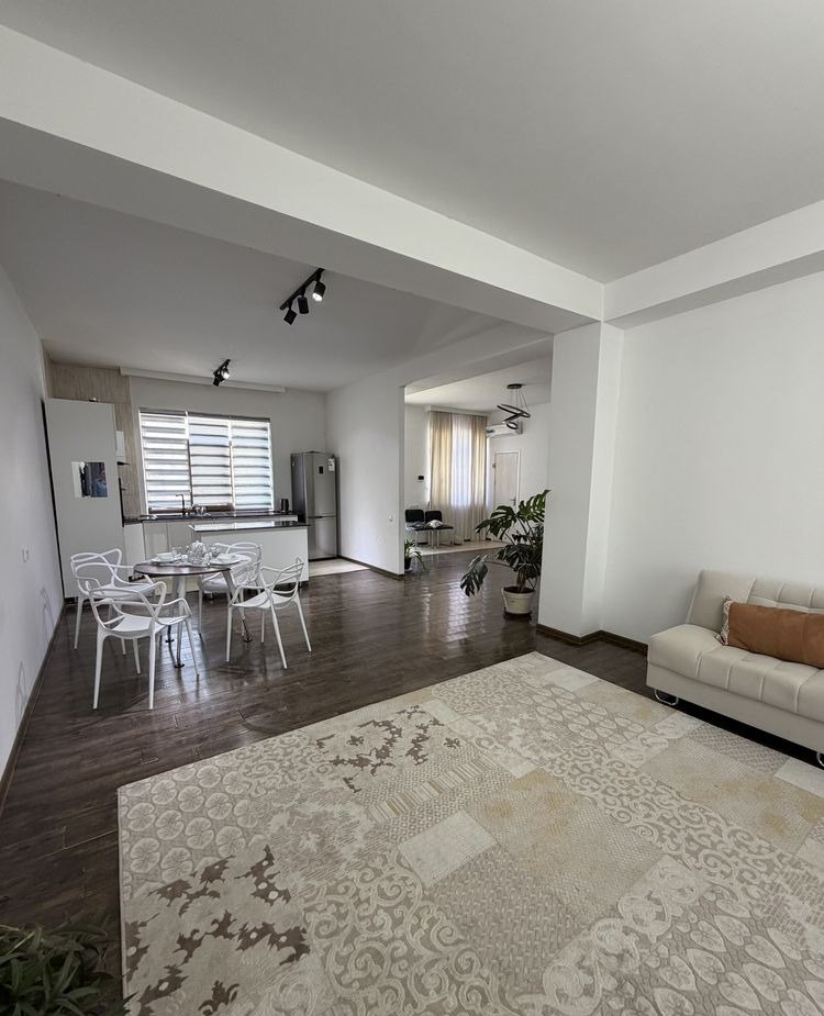 Сдаётся 6-комн. квартира, 230 м² · Яшнабад — фото 2