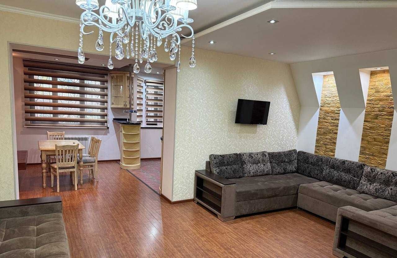 Сдаётся 2-комн. квартира, 70 м² · Яшнабад — фото 1