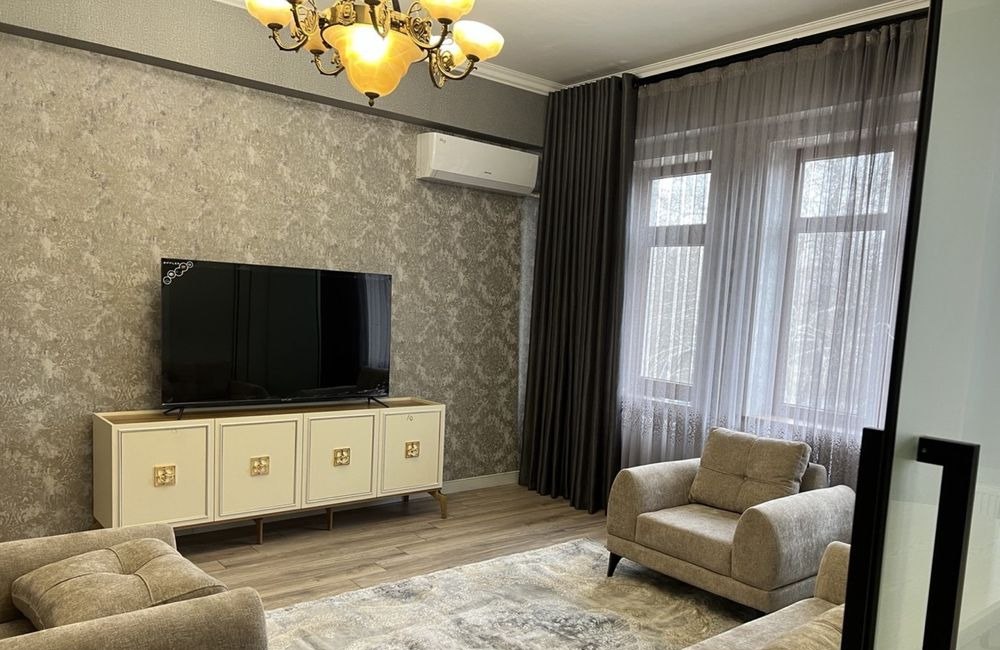 For rent 5-room apartment, 120 m² · Yunusabad — photo 1