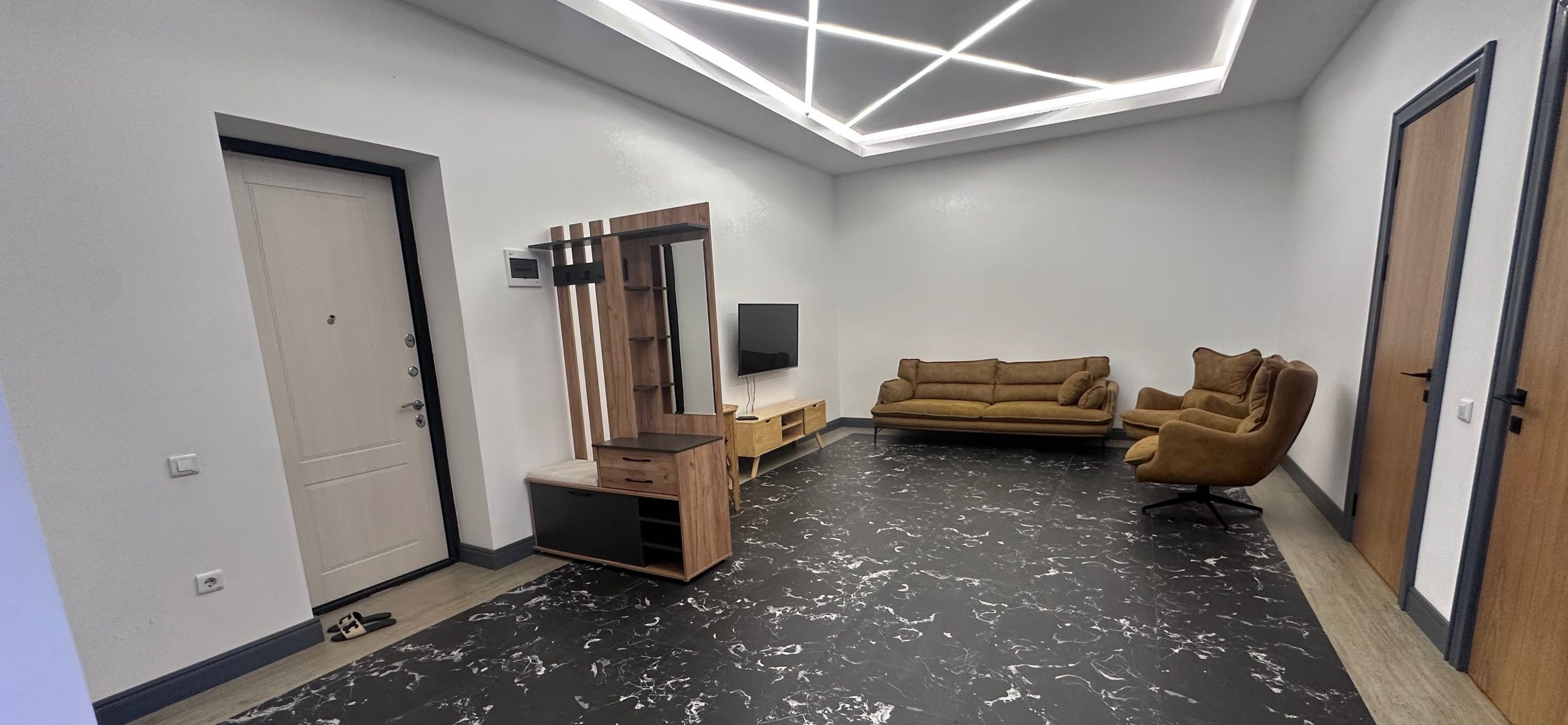 Сдаётся 3-комн. квартира, 76 м² · ЖК Muhtasham · Юнусабад — фото 7