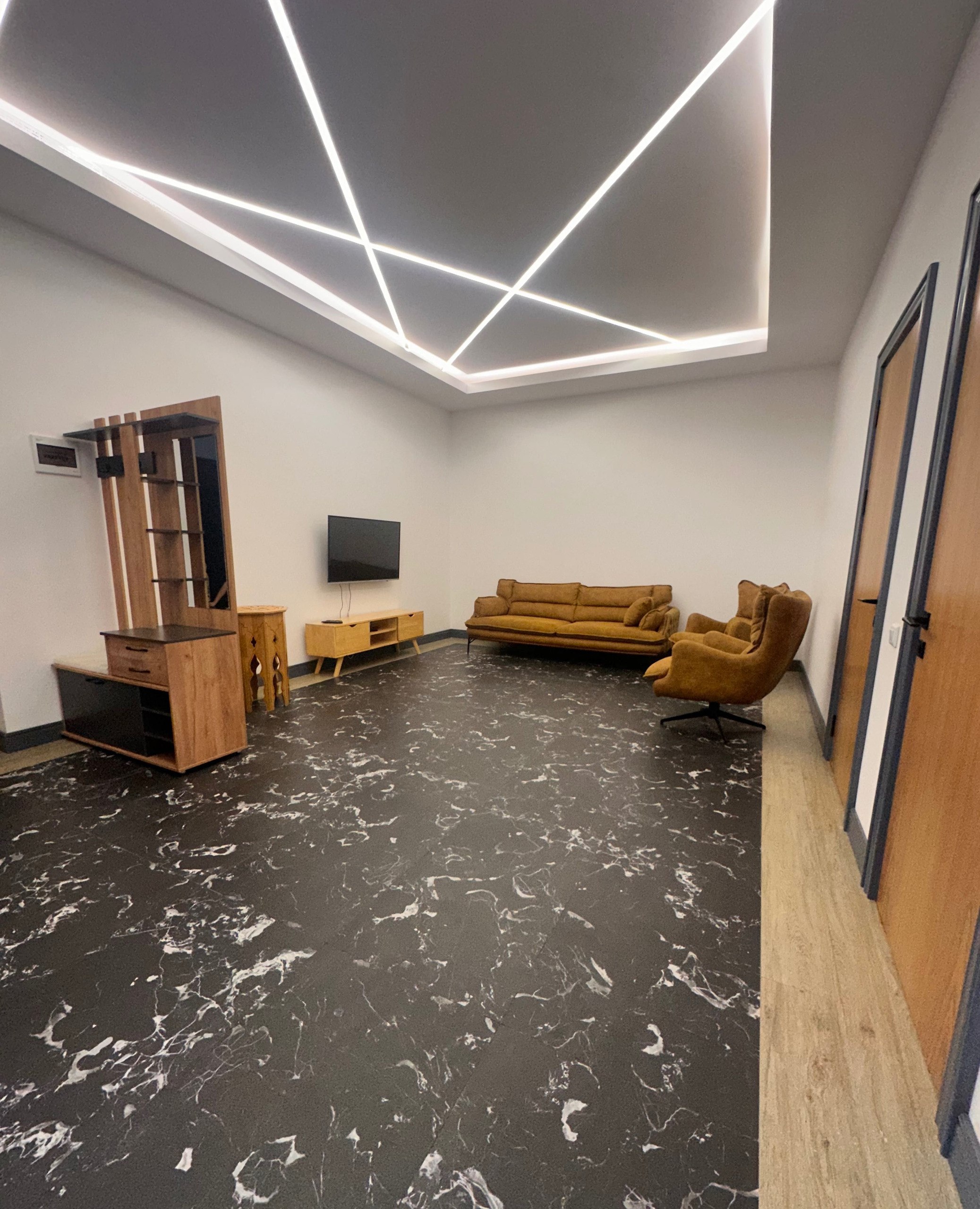 Сдаётся 3-комн. квартира, 76 м² · ЖК Muhtasham · Юнусабад — фото 1